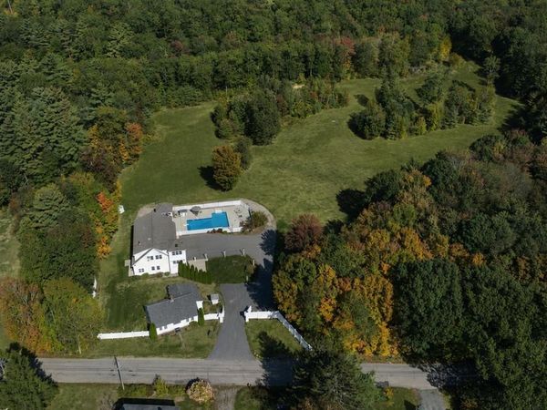 51 Pond Street, Newton, NH 03858