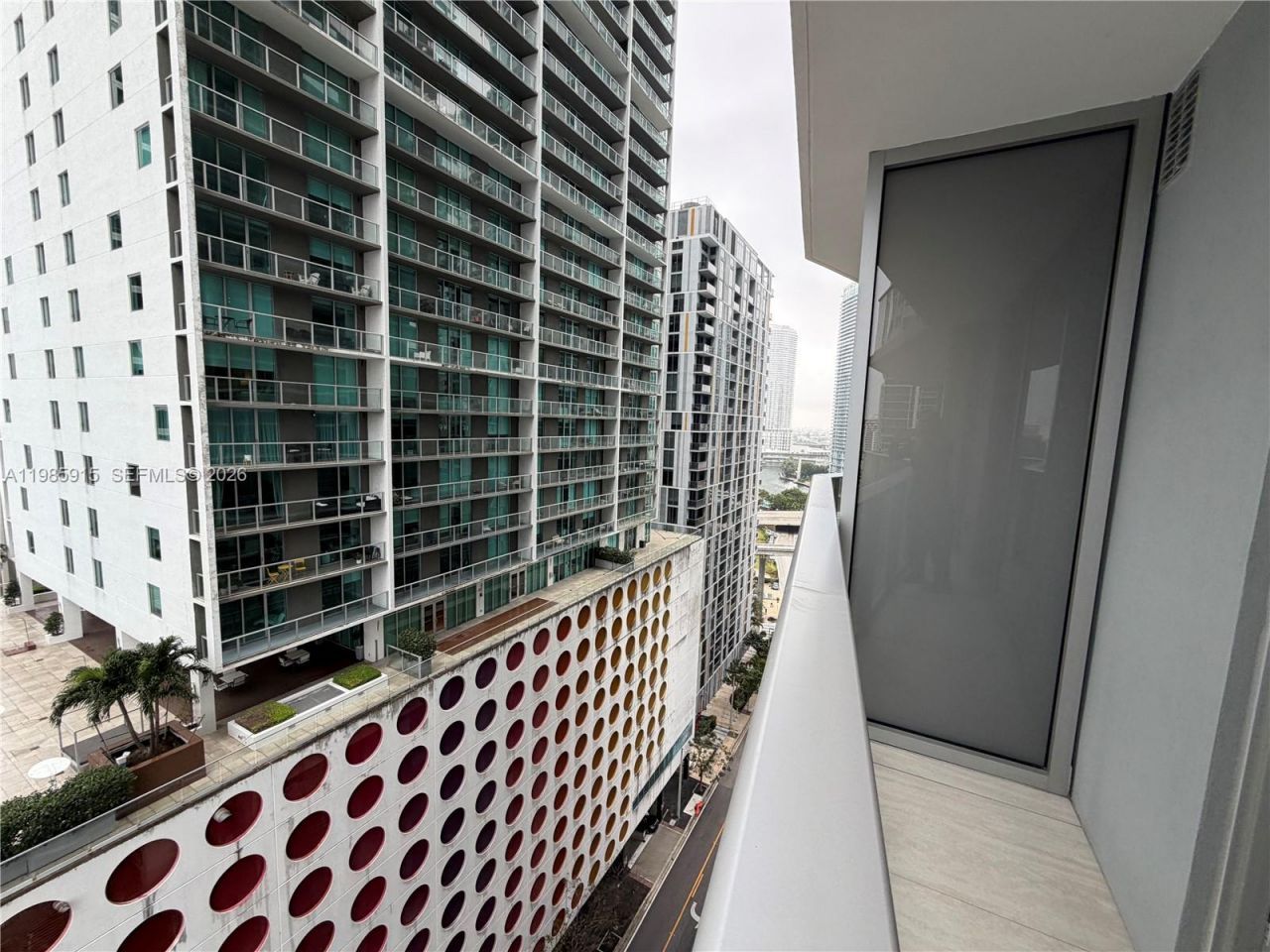 77 SE 5th Street, Unit 1613, Miami, FL 33131 Photo