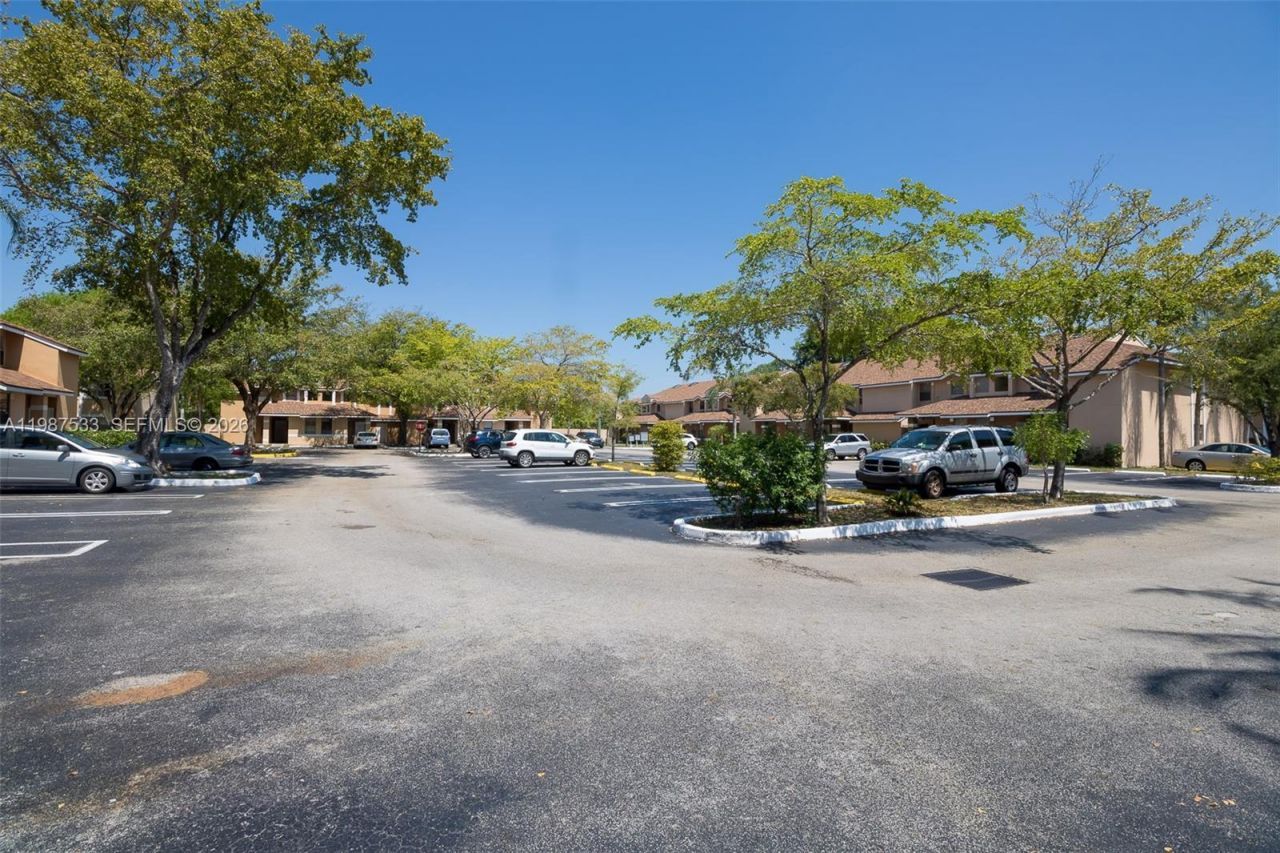 2157 SW 80th Ter, Unit 2157, Miramar, FL 33025 Photo