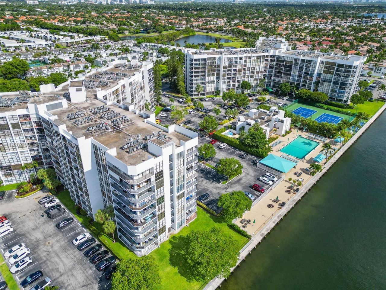 Please Call For Address, Unit 1006, Hallandale Beach, FL 33009 Photo