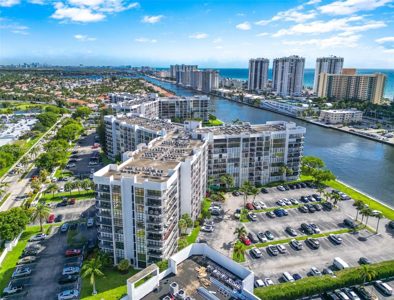 Please Call For Address, Unit 1006, Hallandale Beach, FL 33009 Photo