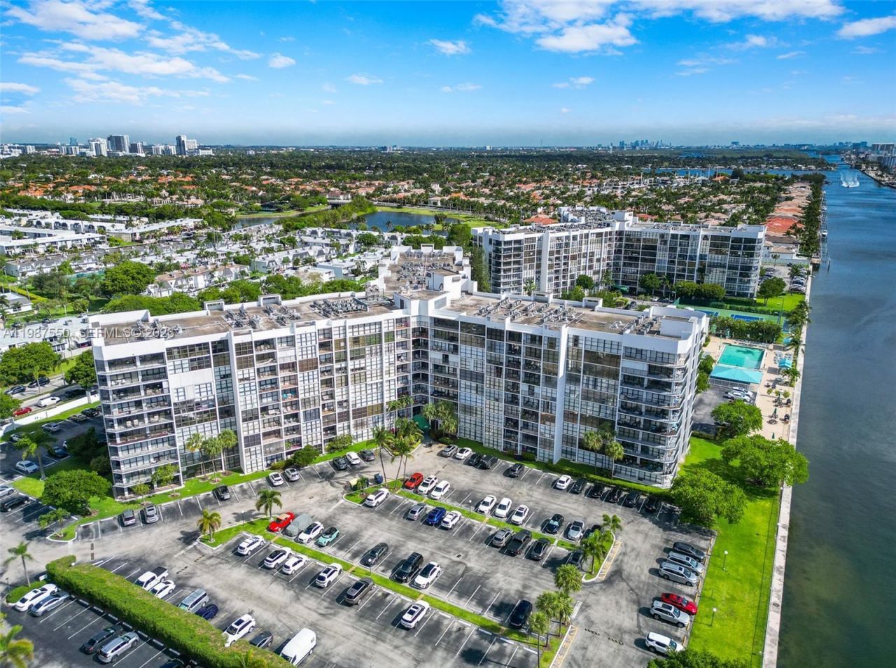 Please Call For Address, Unit 1006, Hallandale Beach, FL 33009 Photo