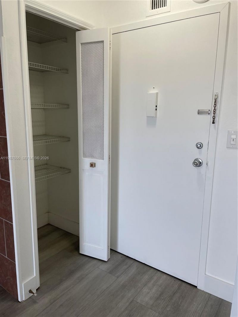 900 NE 18th Ave , Unit 1004, Fort Lauderdale, FL 33304 Photo