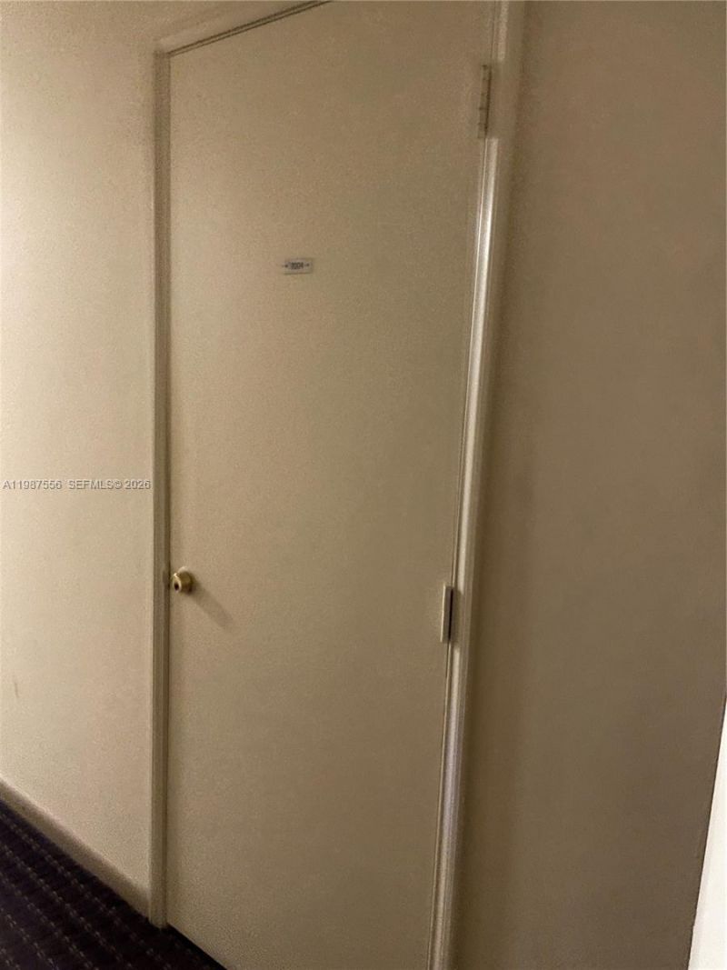 900 NE 18th Ave , Unit 1004, Fort Lauderdale, FL 33304 Photo