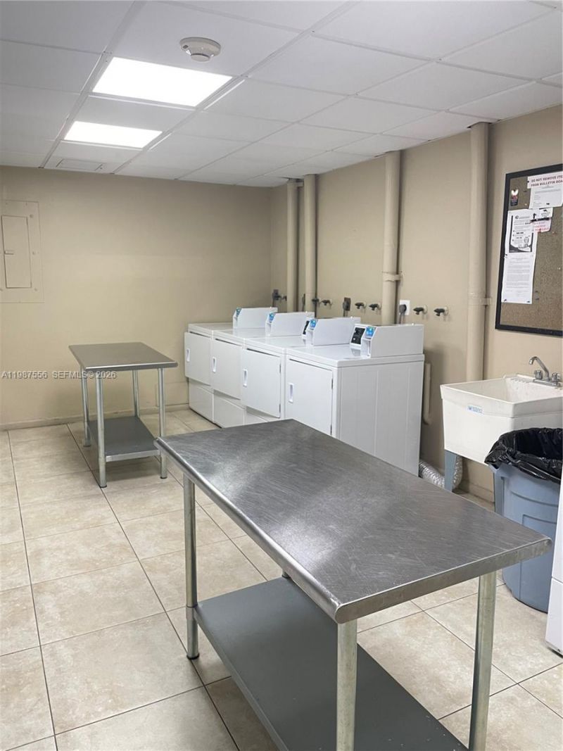 900 NE 18th Ave , Unit 1004, Fort Lauderdale, FL 33304 Photo