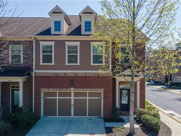 101 Newcomb Court, Atlanta, GA 30328