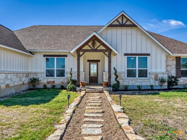 1642 Scull Road , San Marcos, TX 78666