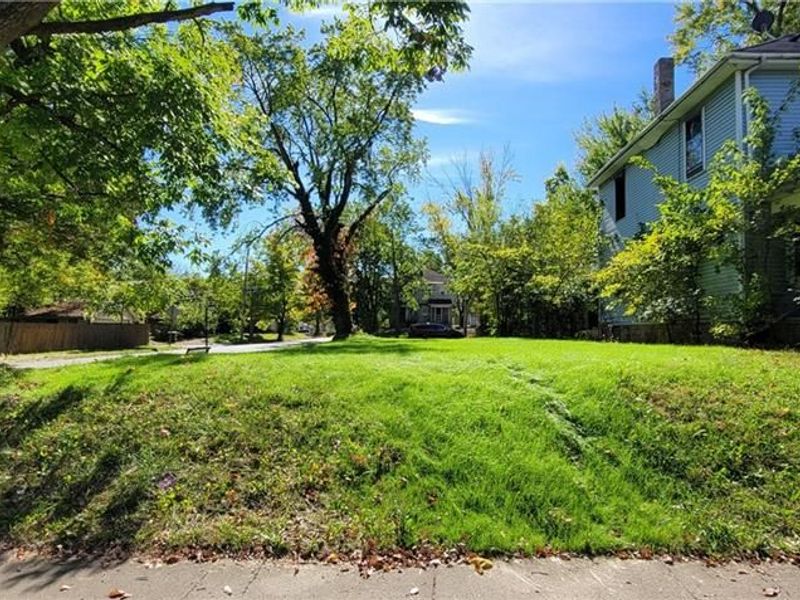 100 W Fairview Avenue, Dayton, OH 45405 Photo 1