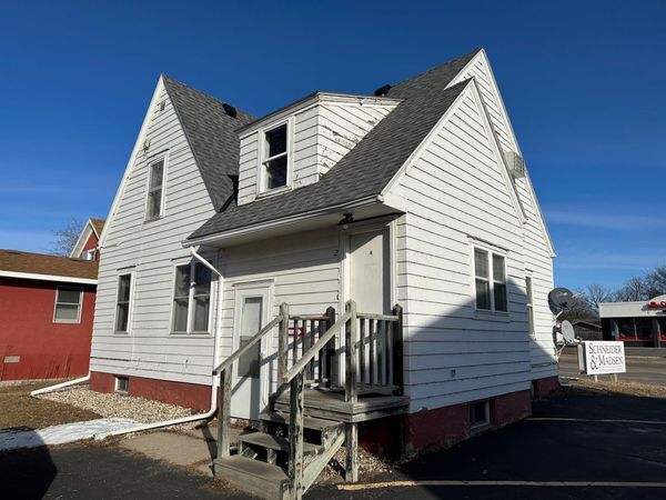 704 1st Street S, Willmar, MN 56201