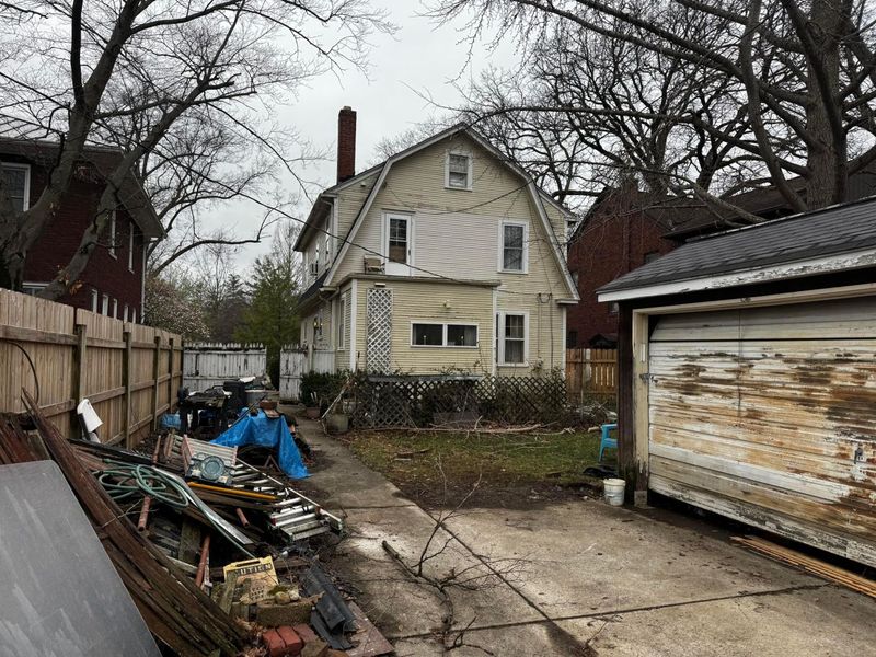 890 S Cassingham Road, Columbus, OH 43209 Photo 8