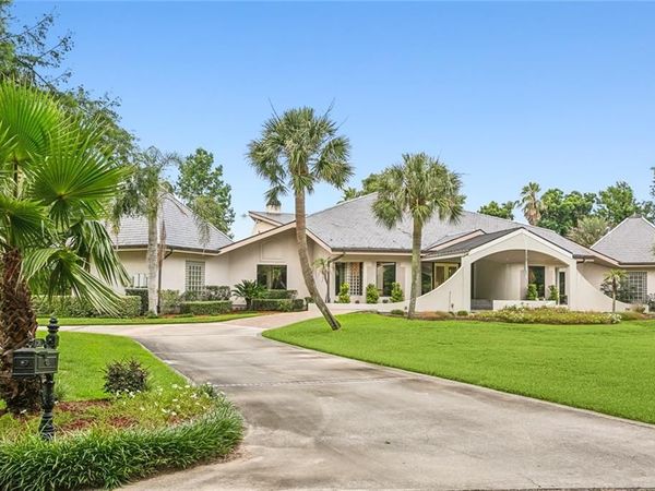 738 ENGLISH TURN Lane, New Orleans, LA 70131