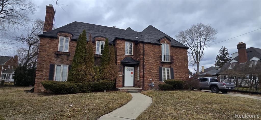 550 W Grixdale, Detroit, MI 48203 Main Photo