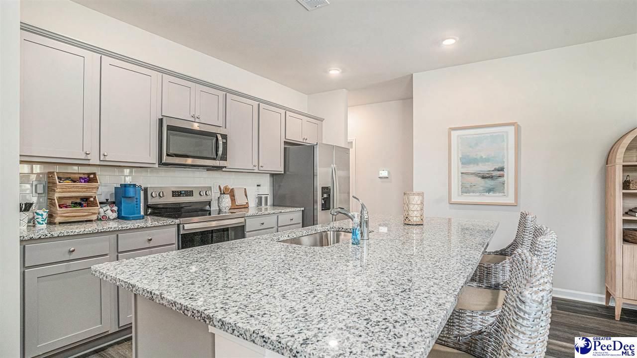 3360 Royal Star Lane Photo 8