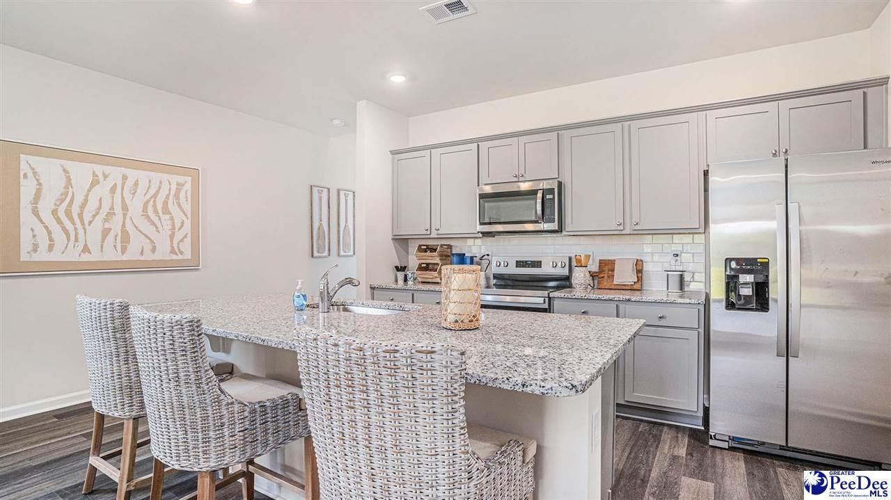 3360 Royal Star Lane Photo 9