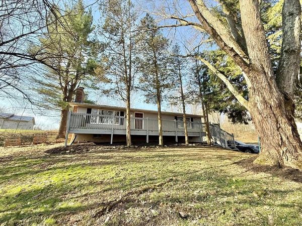 675 Berry Road, Howard, OH 43028