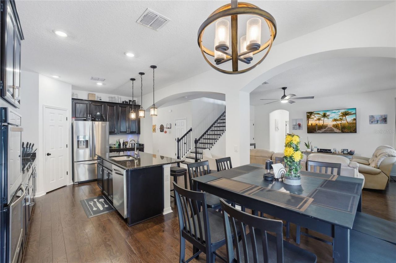 3129 Pinenut Drive , Apopka, FL 32712 Photo