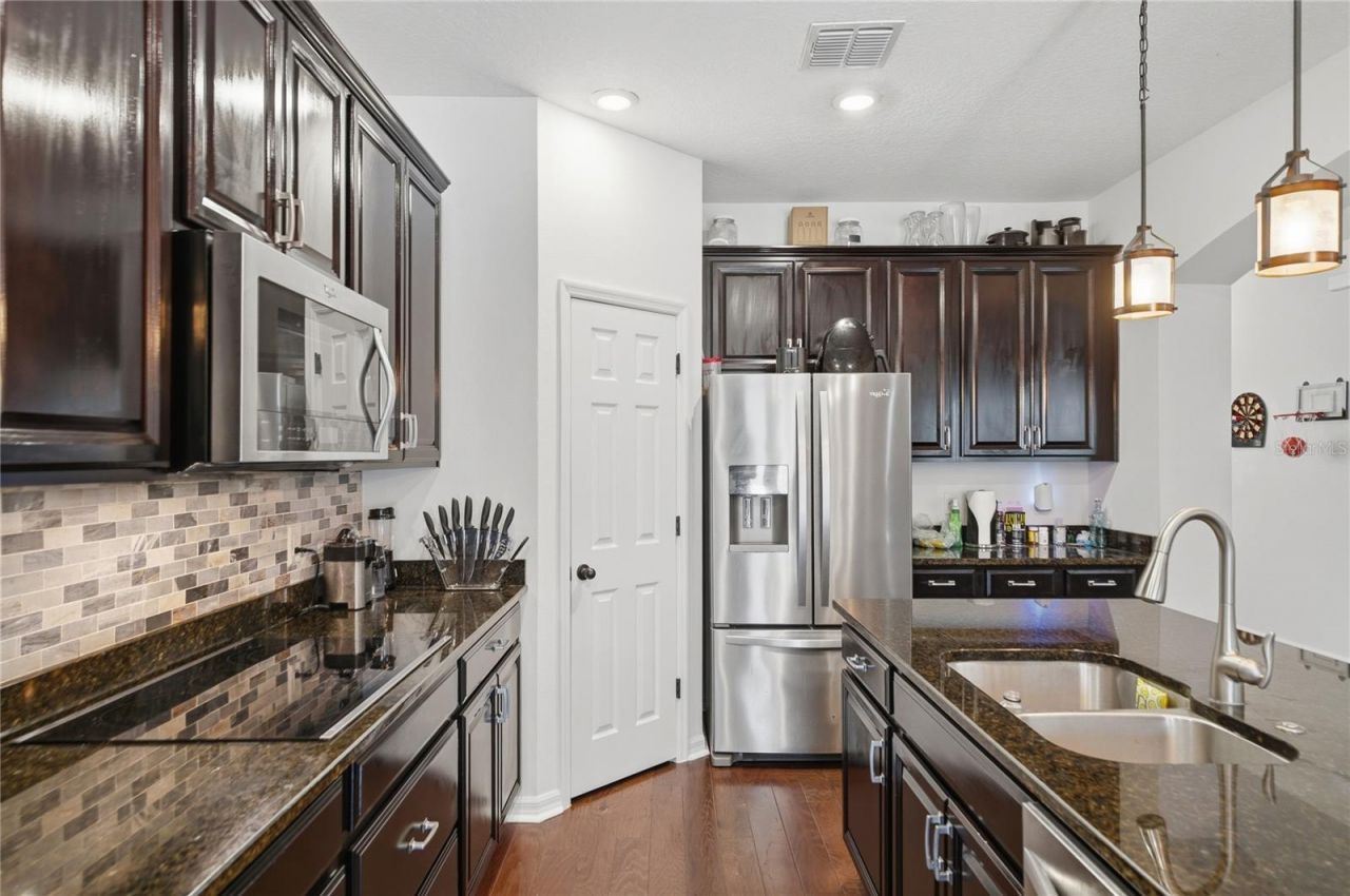 3129 Pinenut Drive , Apopka, FL 32712 Photo