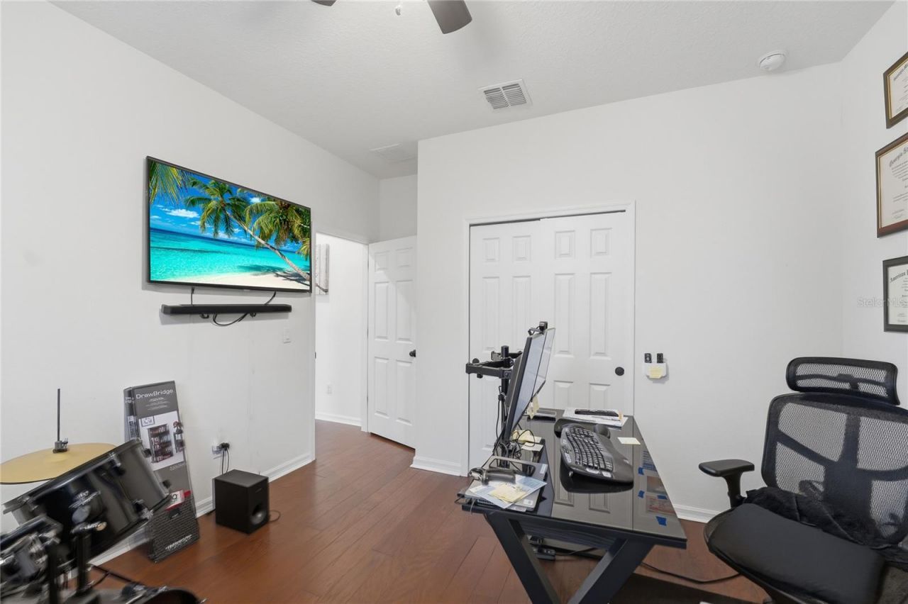 3129 Pinenut Drive , Apopka, FL 32712 Photo