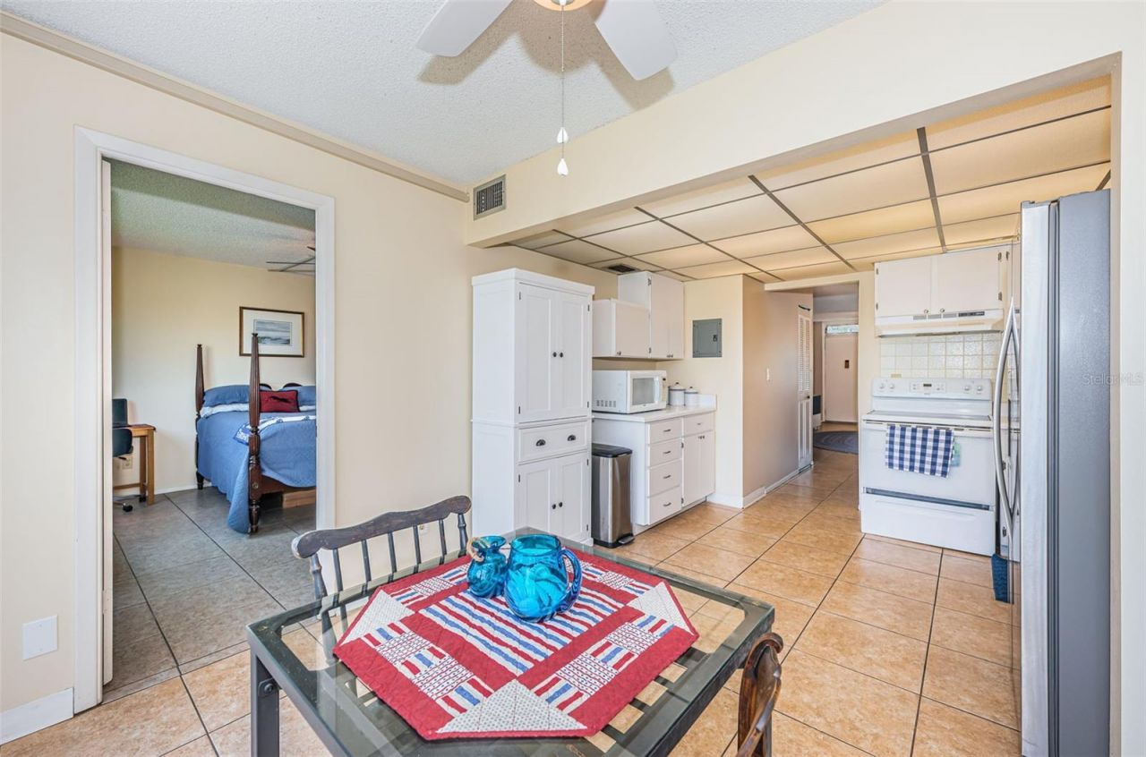 4915 Bay Street Ne, Unit 126, Saint Petersburg, FL 33703 Photo