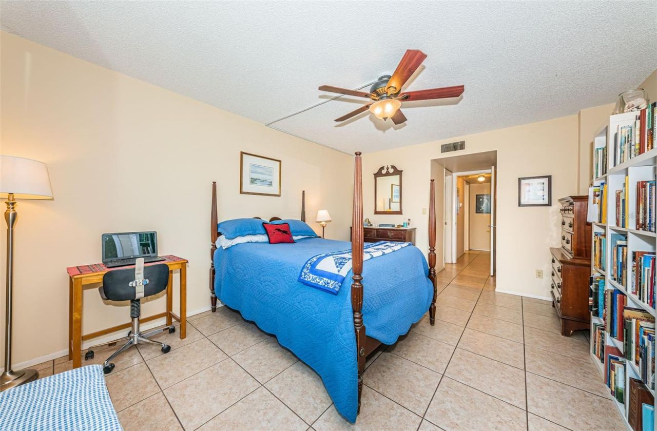 4915 Bay Street Ne, Unit 126, Saint Petersburg, FL 33703 Photo