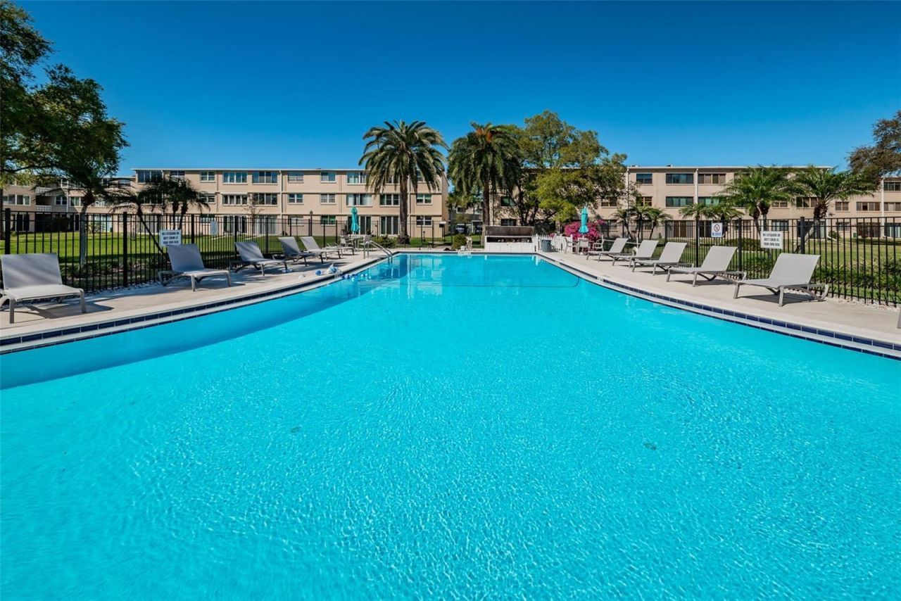 4915 Bay Street Ne, Unit 126, Saint Petersburg, FL 33703 Photo