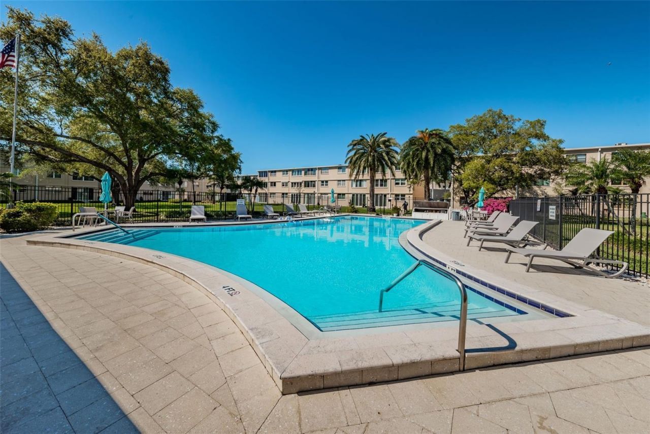 4915 Bay Street Ne, Unit 126, Saint Petersburg, FL 33703 Photo