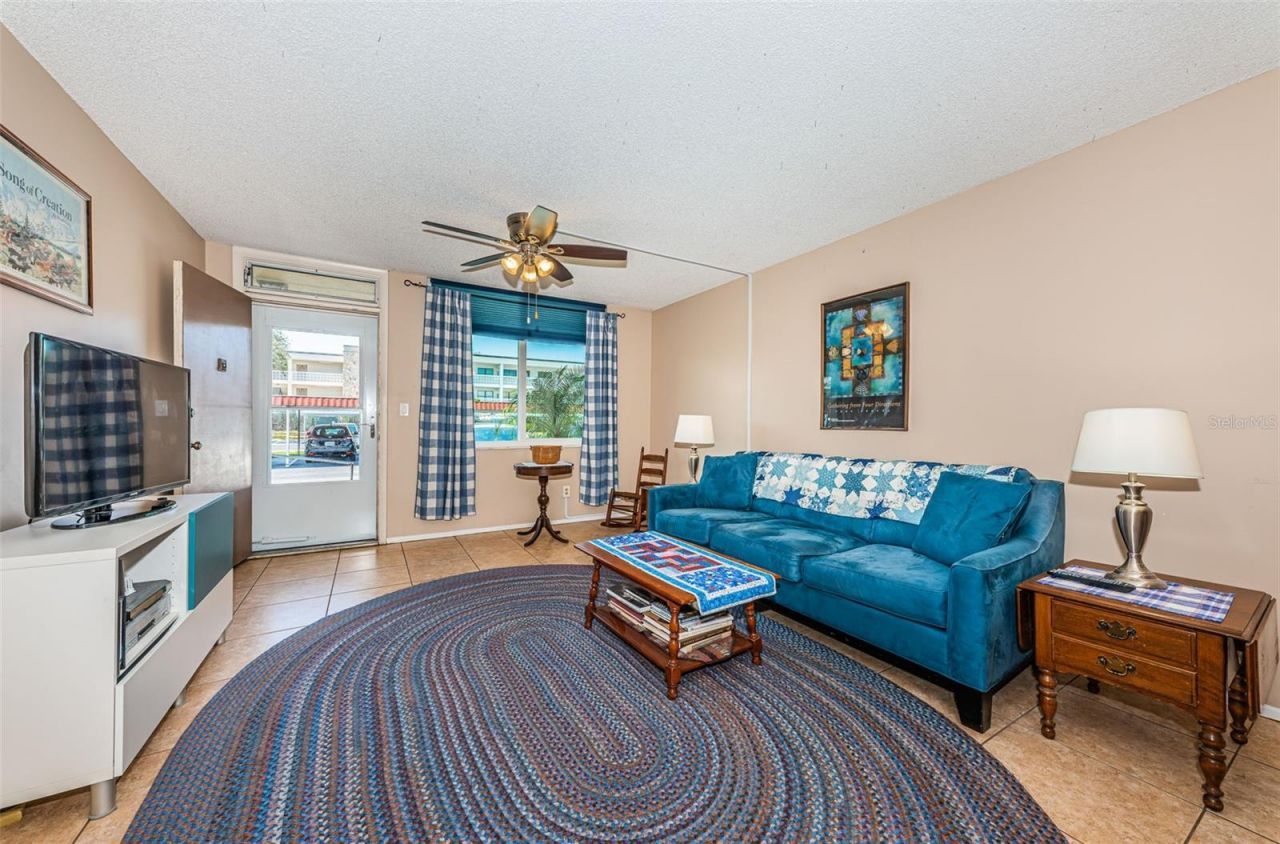 4915 Bay Street Ne, Unit 126, Saint Petersburg, FL 33703 Photo