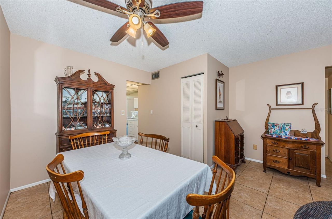 4915 Bay Street Ne, Unit 126, Saint Petersburg, FL 33703 Photo