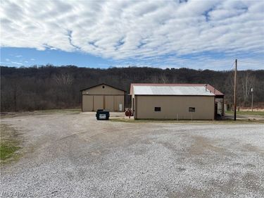 8367 Overton Road, Burbank, OH 44214