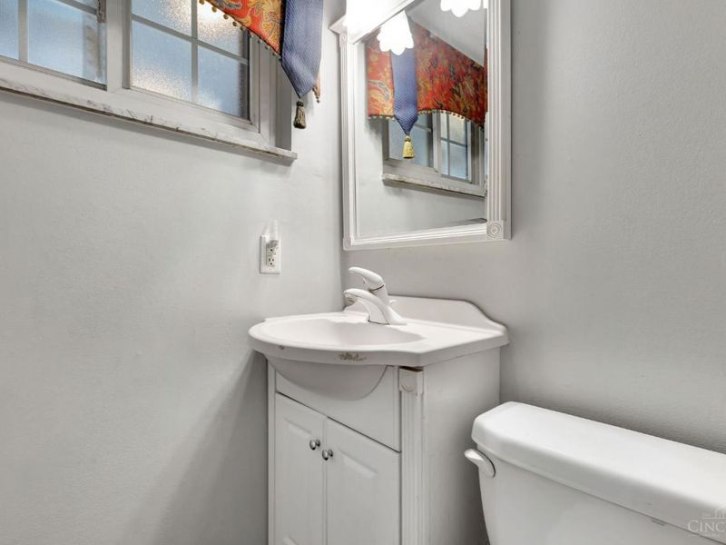 1959 John Gray Road, Springfield Twp., OH 45240 Photo 17