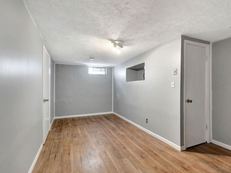 1959 John Gray Road, Springfield Twp., OH 45240 Photo 23