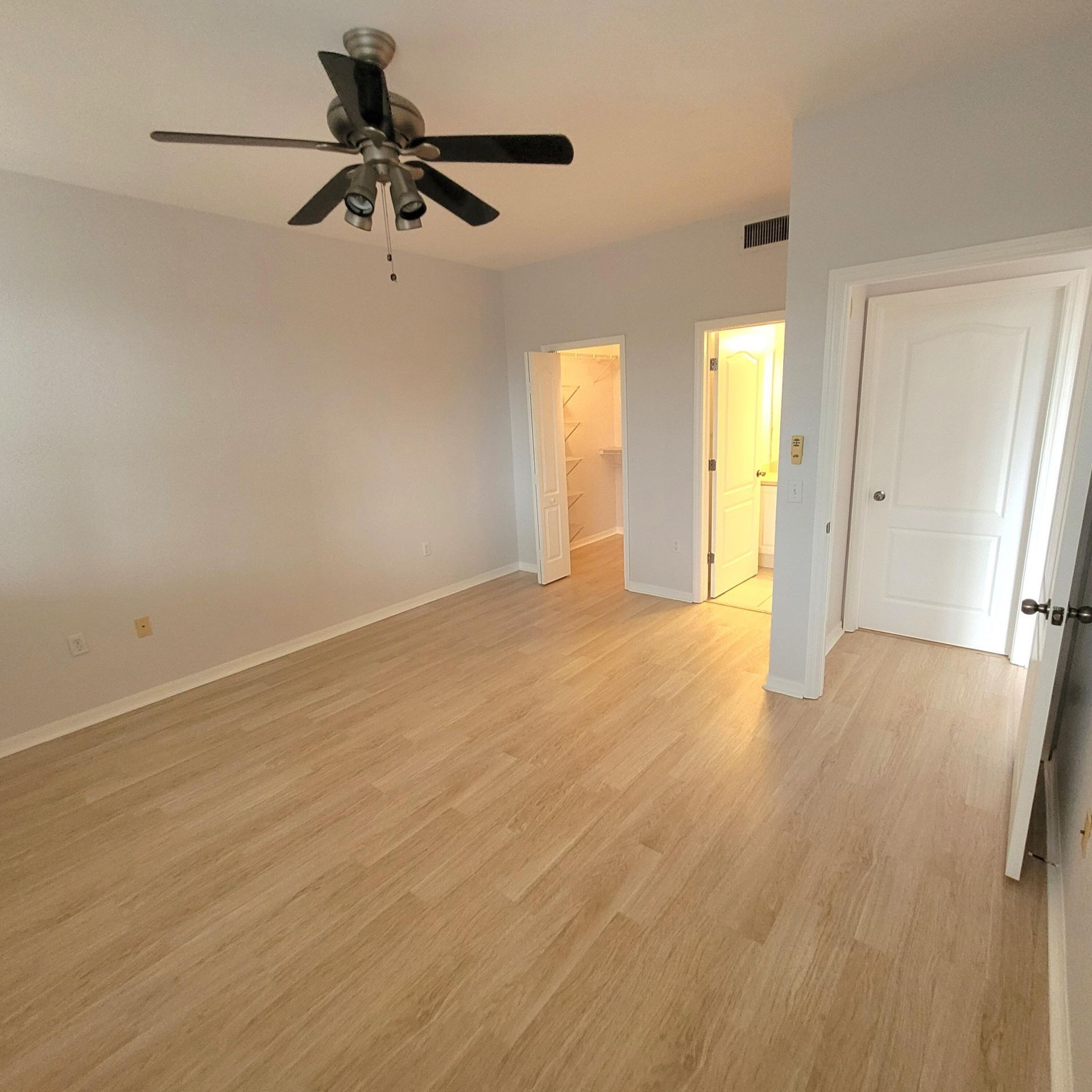 11010 Legacy Drive, Unit 301, Palm Beach Gardens, FL 33410 Photo