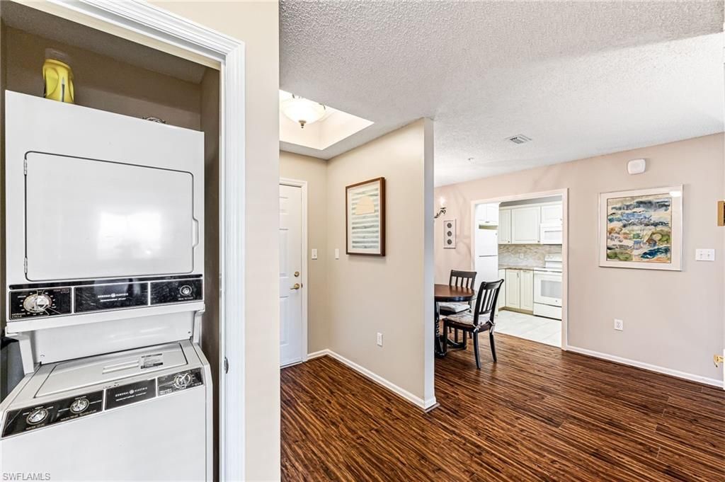 900 Arbor Lake Dr, Unit 9-101, Naples, FL 34110 Photo