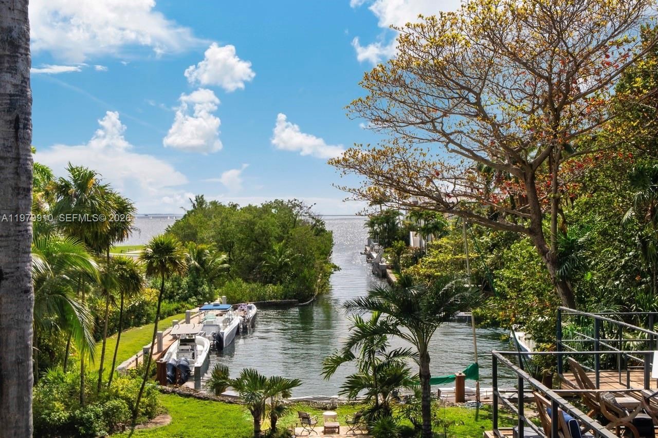 3373 Poinciana Ave, Miami, FL 33133 Photo