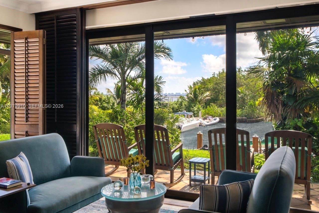 3373 Poinciana Ave, Miami, FL 33133 Photo