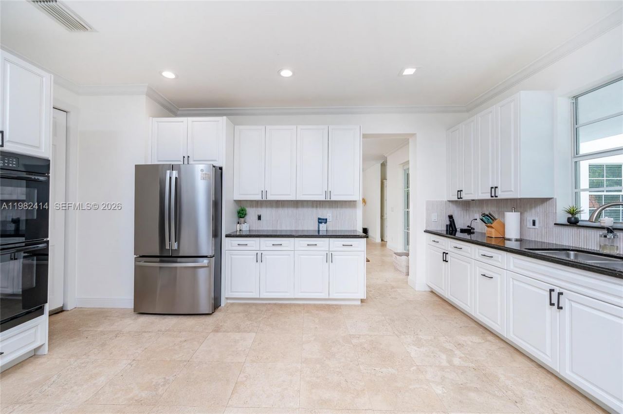 760 Glenridge Rd, Key Biscayne, FL 33149 Photo