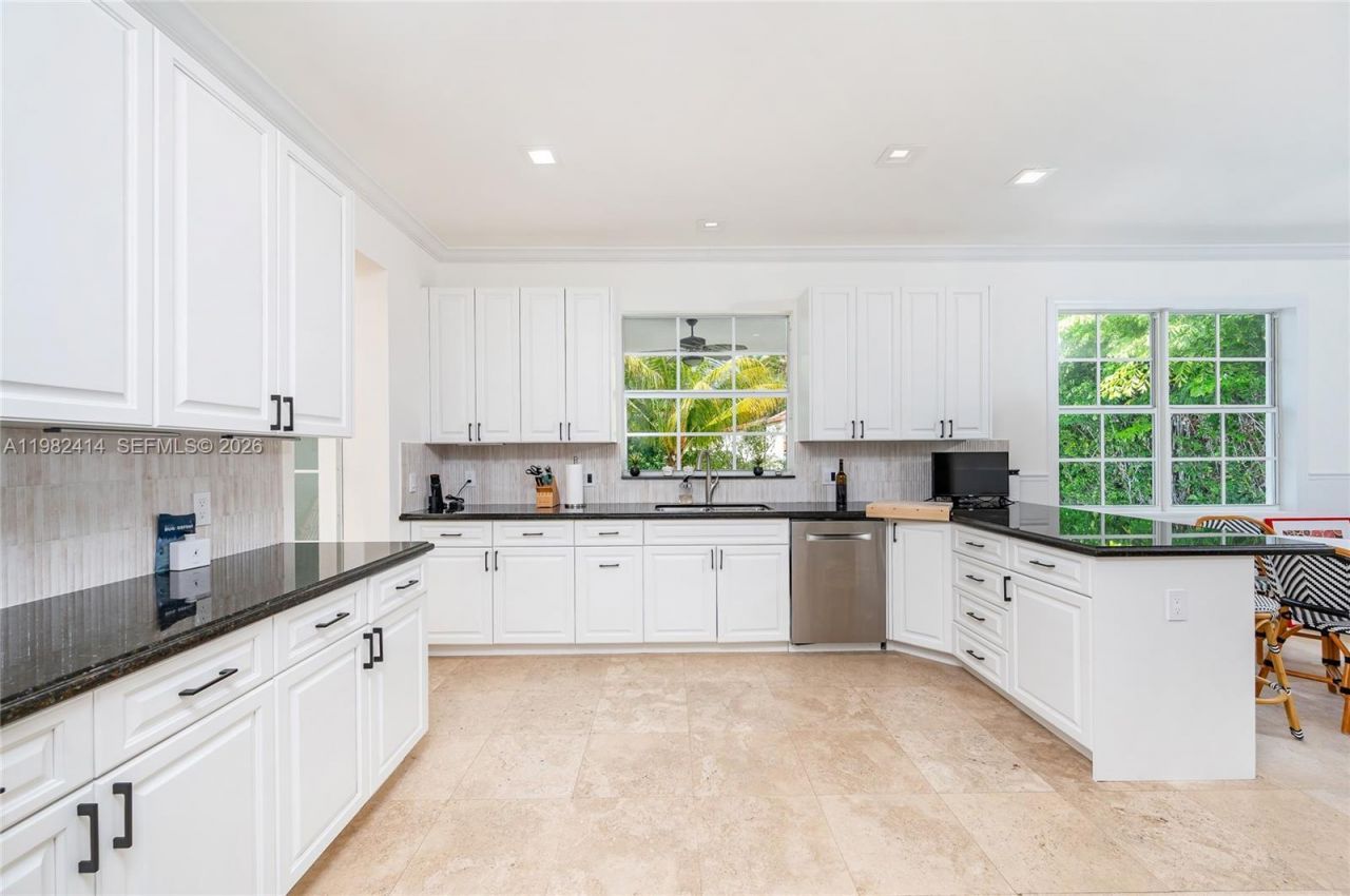 760 Glenridge Rd, Key Biscayne, FL 33149 Photo