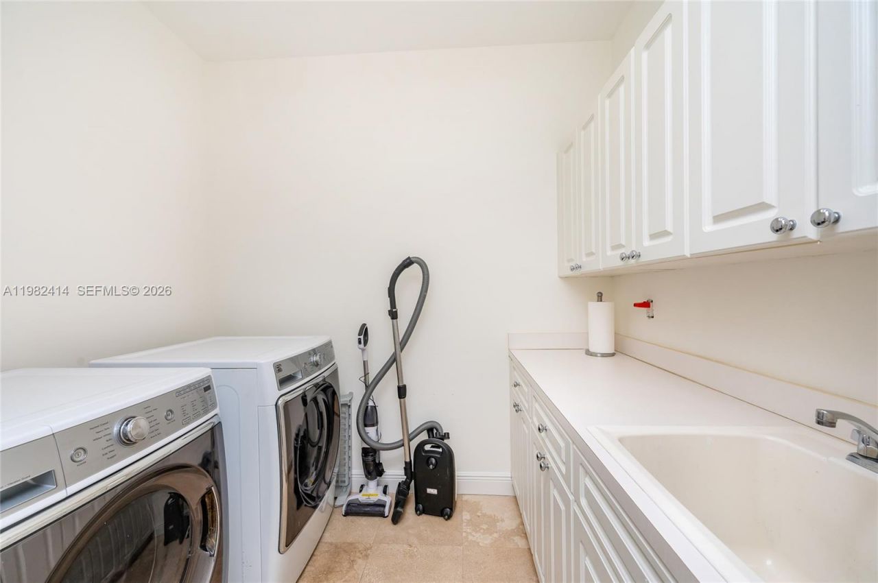 760 Glenridge Rd, Key Biscayne, FL 33149 Photo