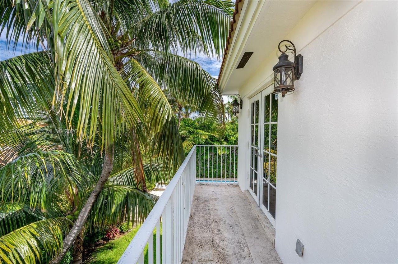 760 Glenridge Rd, Key Biscayne, FL 33149 Photo