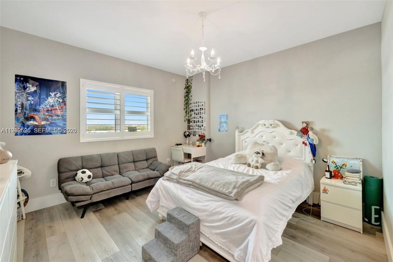 14951 Royal Oaks Ln , Unit 1409, North Miami, FL 33181 Photo