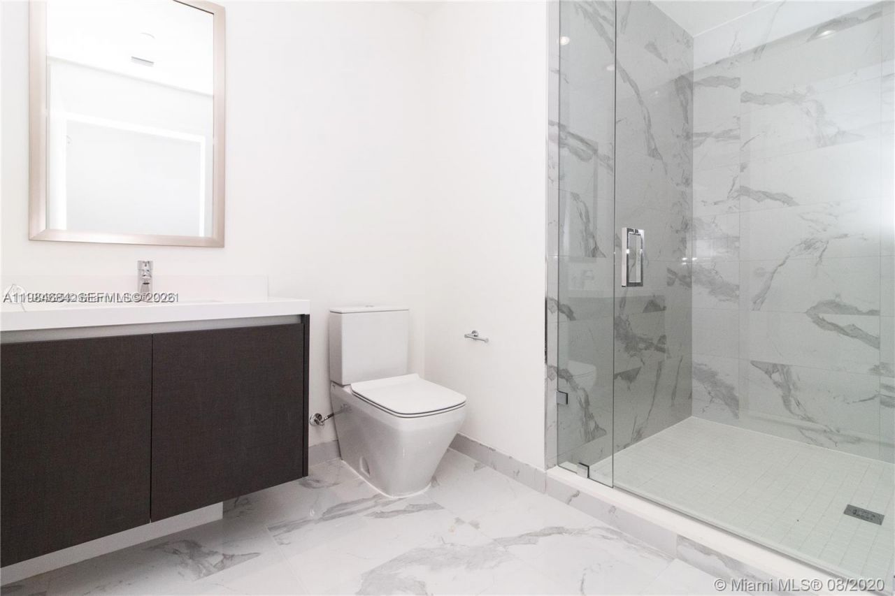 851 NE 1st Ave, Unit 3601, Miami, FL 33132 Photo