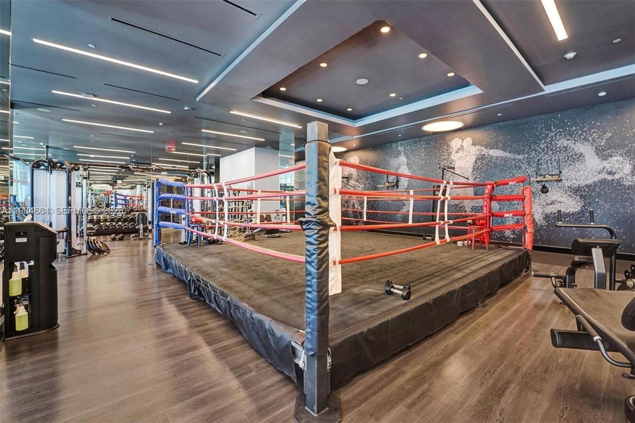 851 NE 1st Ave, Unit 3601, Miami, FL 33132 Photo