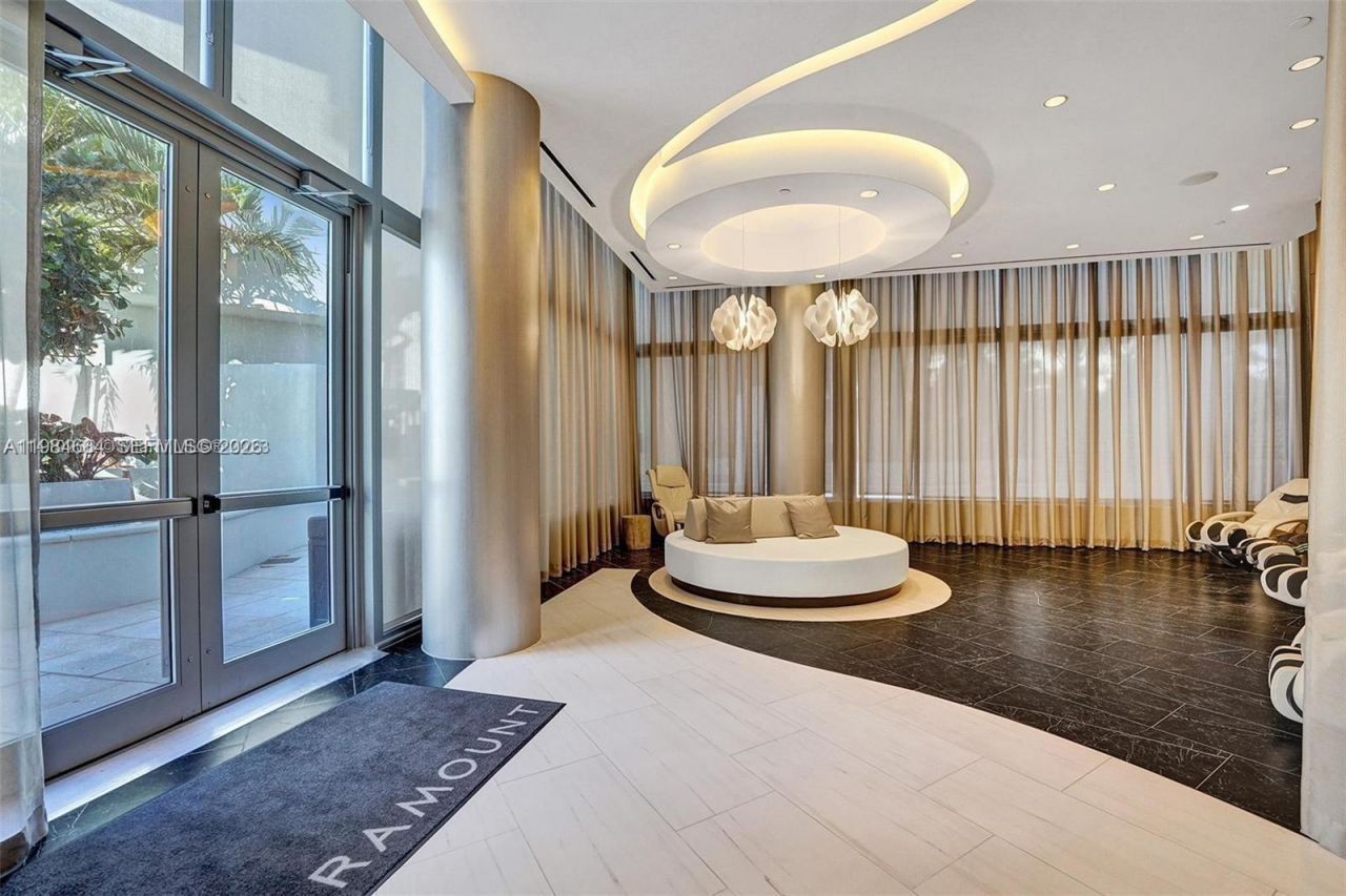 851 NE 1st Ave, Unit 3601, Miami, FL 33132 Photo