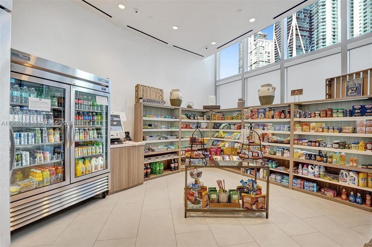 851 NE 1st Ave, Unit 3601, Miami, FL 33132 Photo