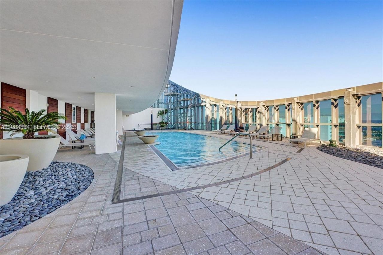 851 NE 1st Ave, Unit 3601, Miami, FL 33132 Photo