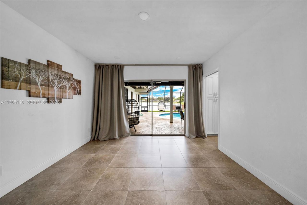 8420 Pasadena Blvd , Pembroke Pines, FL 33024 Photo