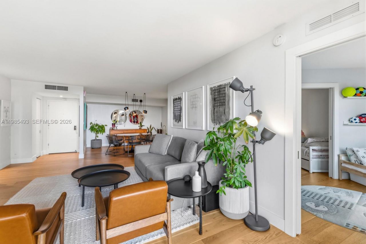 1111 Crandon Blvd , Unit A405, Key Biscayne, FL 33149 Photo