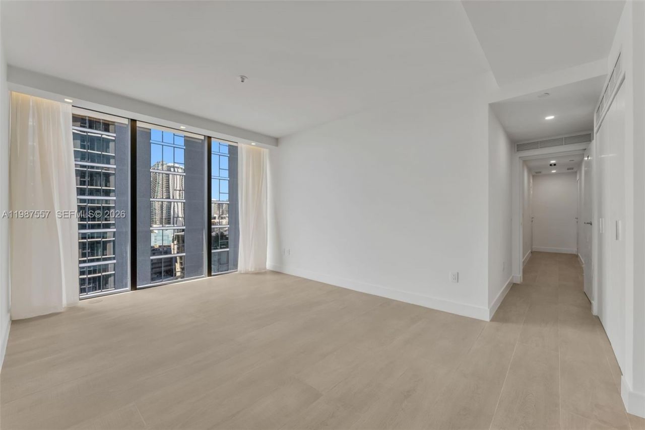 700 NE 24th St , Unit 1207, Miami, FL 33137 Photo