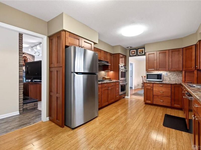 5590 Folkestone Drive, Washington Township, OH 45459 Photo 5