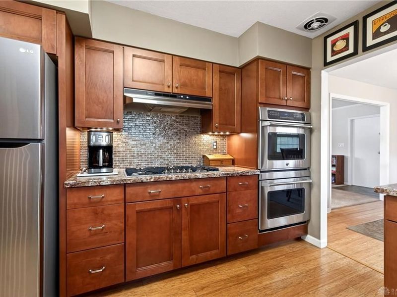 5590 Folkestone Drive, Washington Township, OH 45459 Photo 7